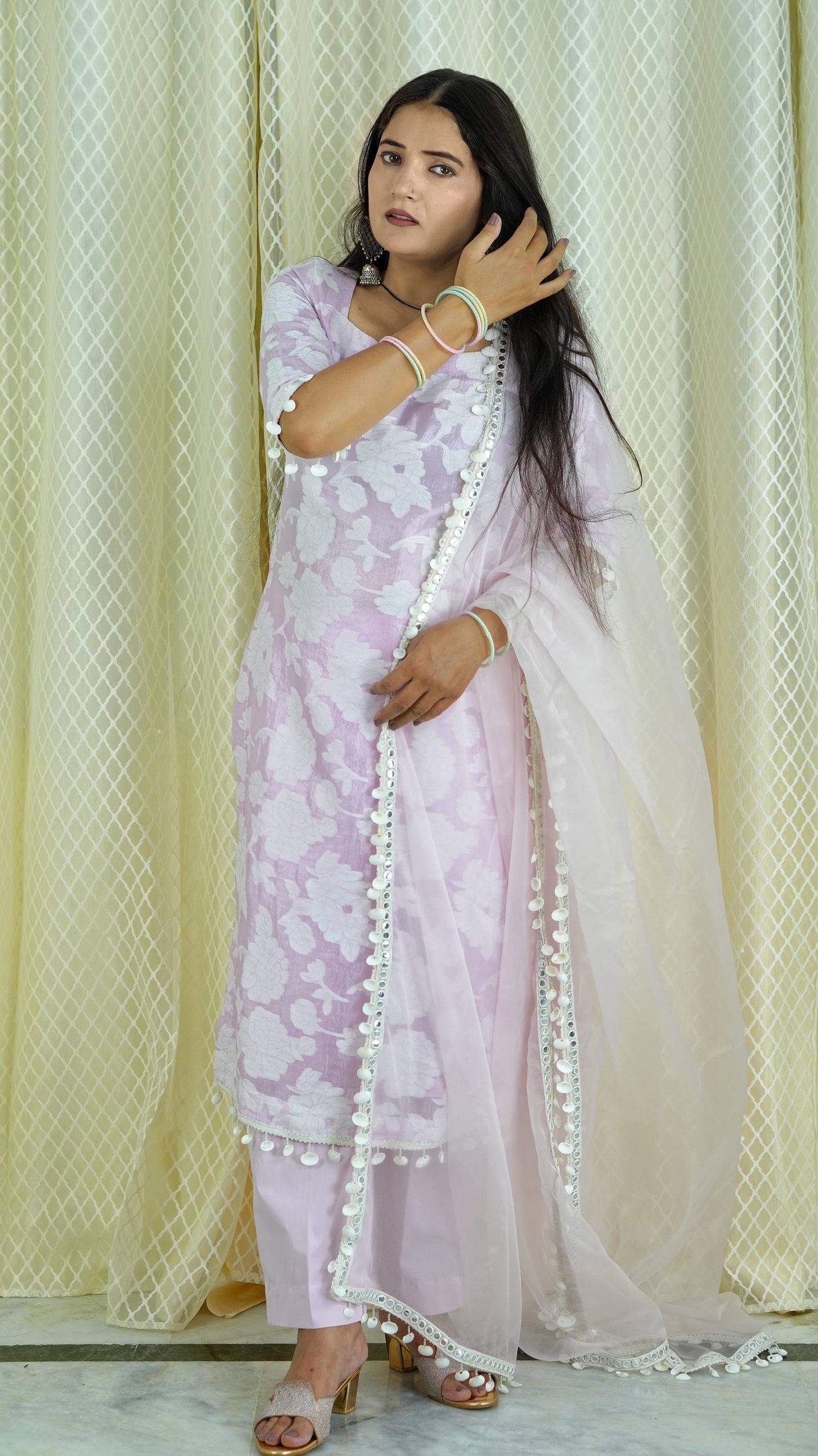 Baby pink floral design kurta set