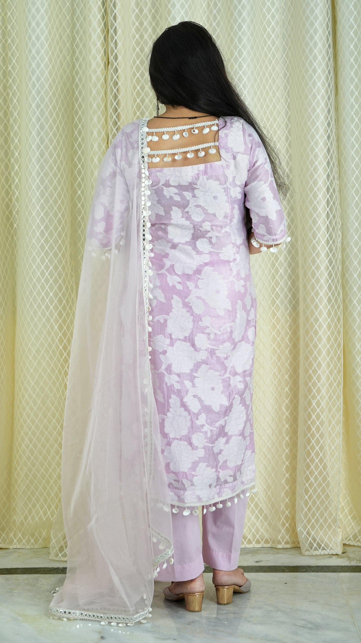 Baby pink floral design kurta set